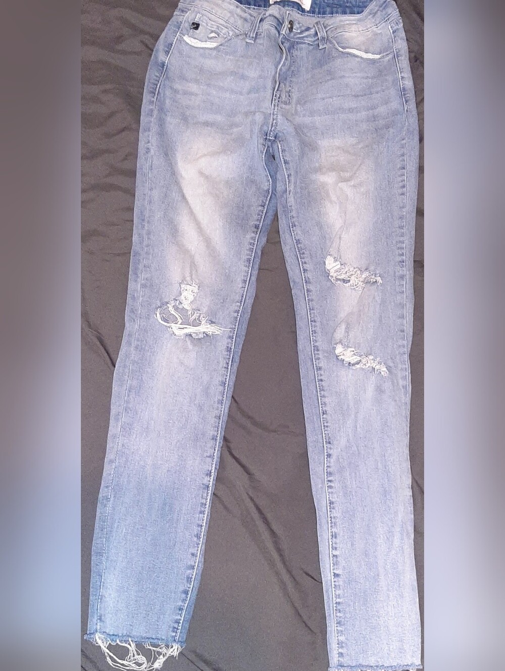 KanCan Light Blue Low-Rise Distressed Skinny Jeans 11/29